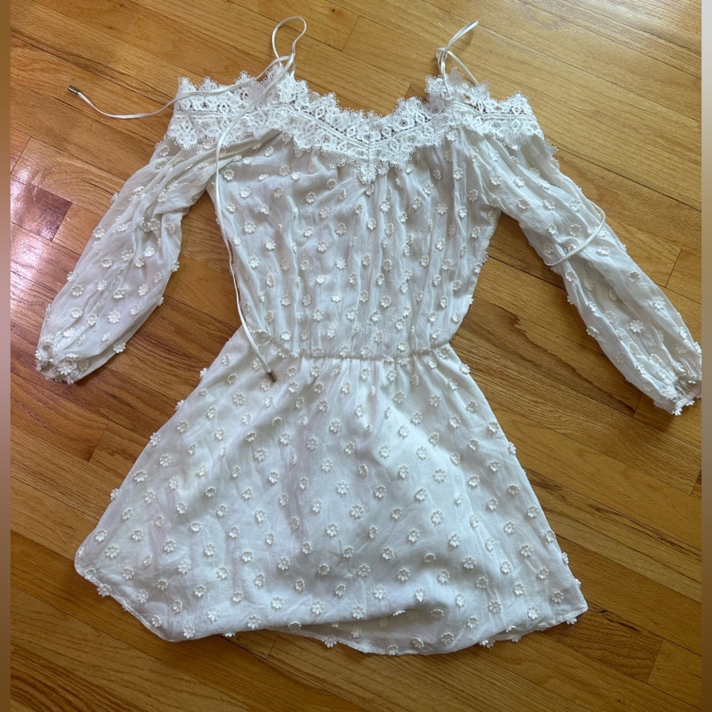 Karina Grimaldi White Floral Lace Detailed Sheer Long Sleeve Mini Dress XS
